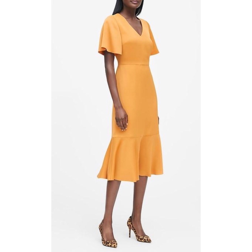 ( NWT ) Banana Republic Midi Dress